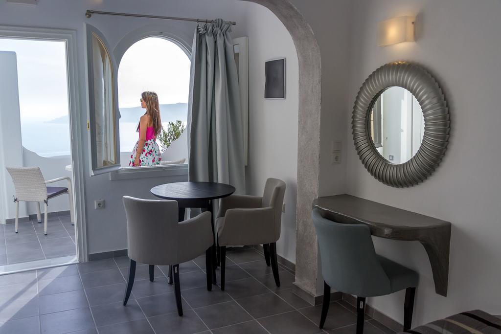 Remvi Suites Firostefani Room photo